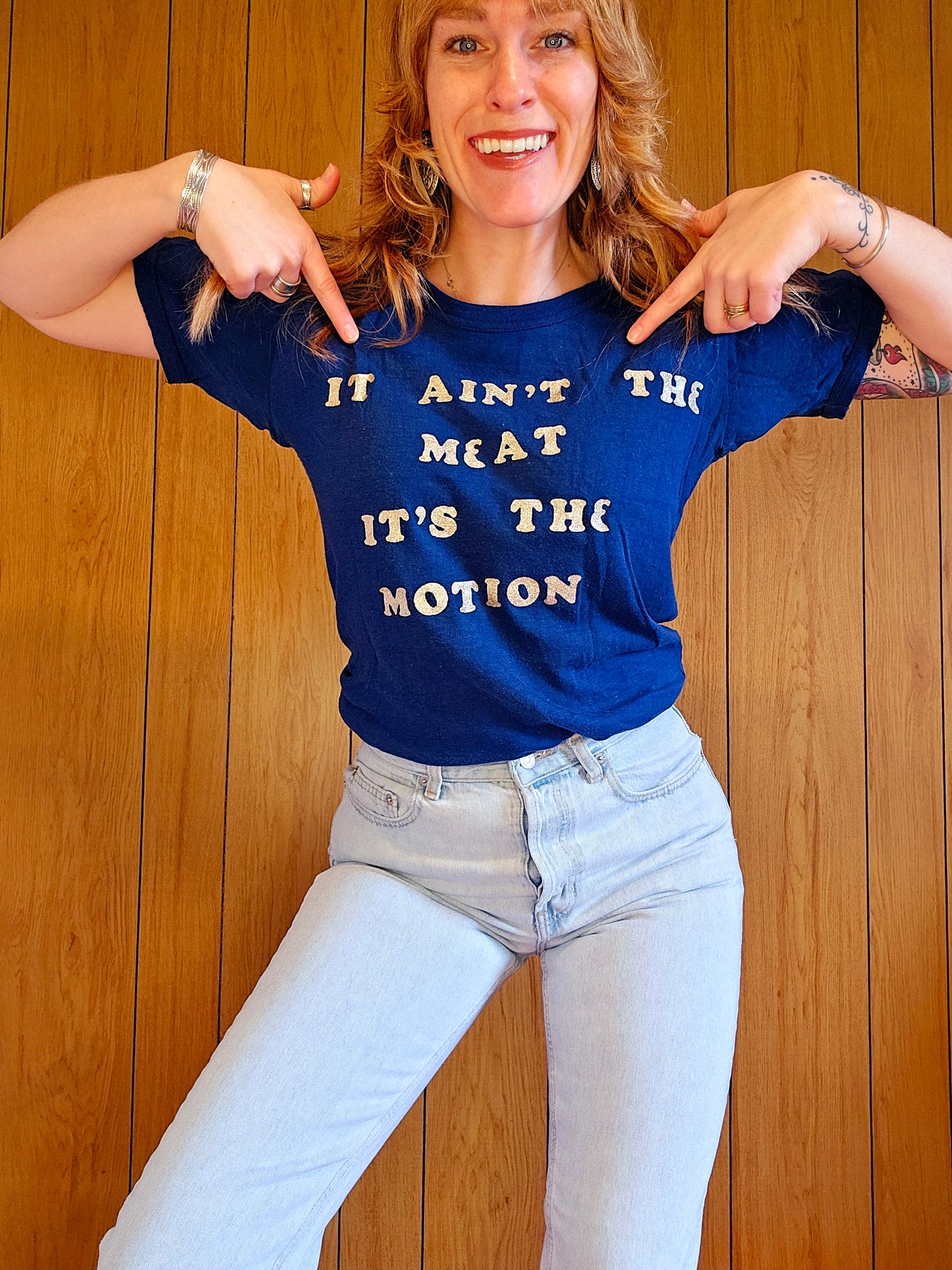 70s "It Ain't The Meat It's The Motion" Tee (L)