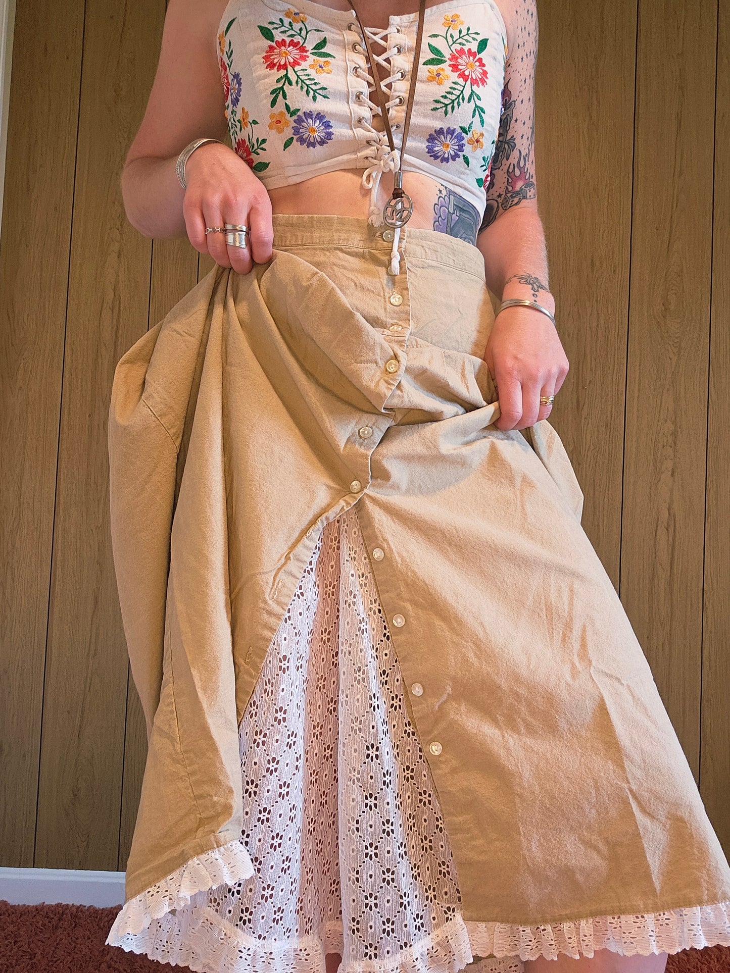 70s "Catch Me" Tan & Lace SKirt (S/M)