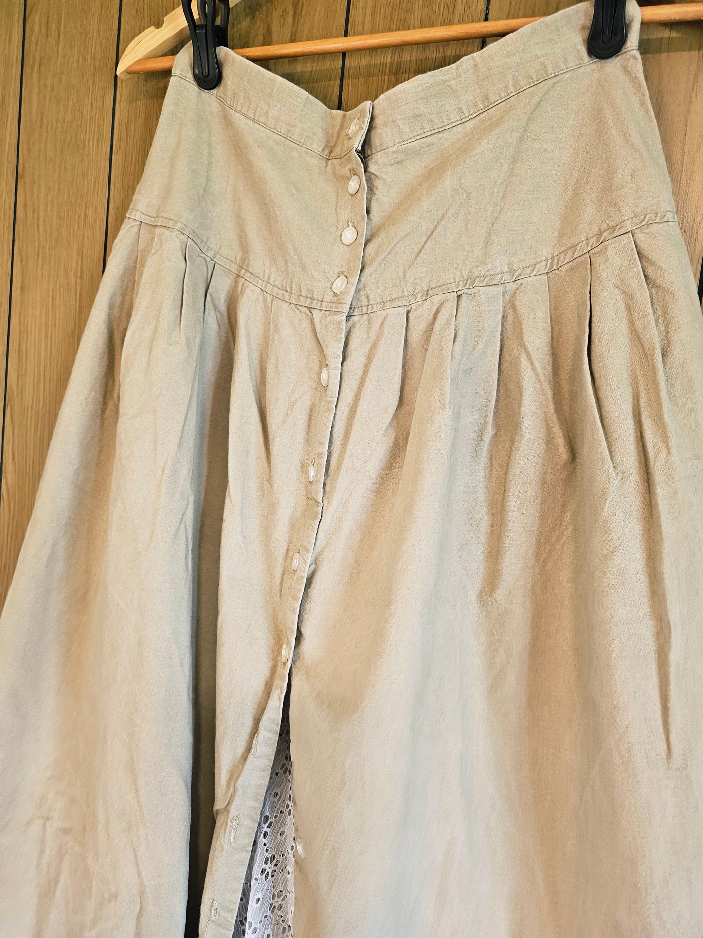 70s "Catch Me" Tan & Lace SKirt (S/M)