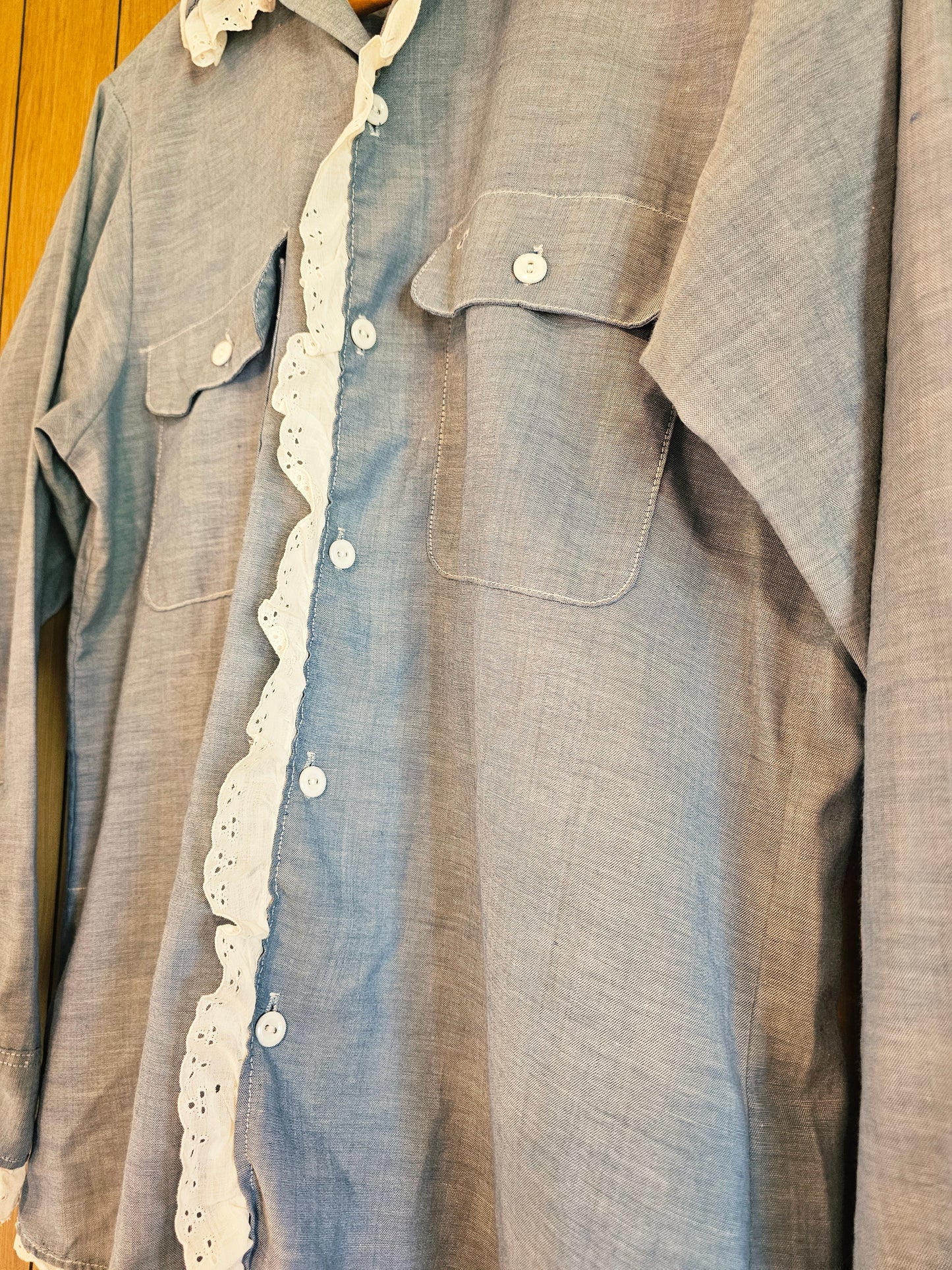 70s JcPenney Lace Edged Button Down (Masc M/Femme L)