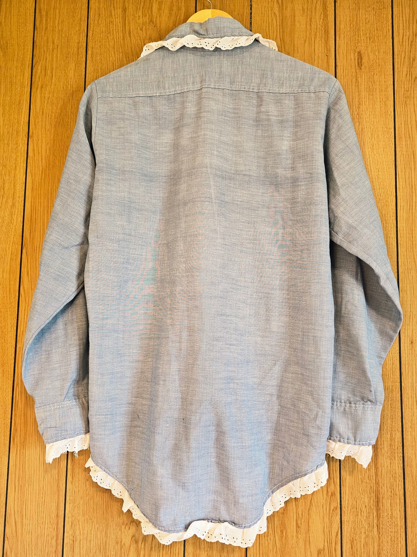 70s JcPenney Lace Edged Button Down (Masc M/Femme L)