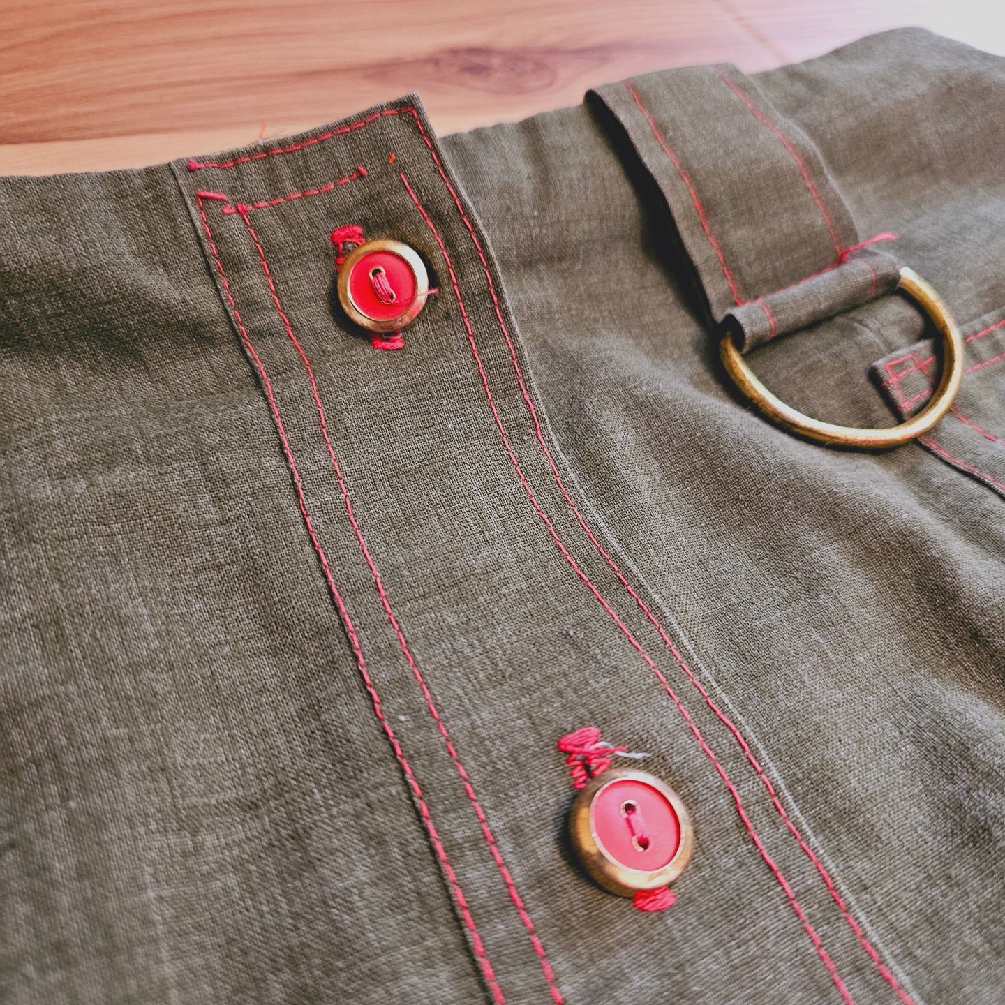 60s Green/Red/Brass A-Line Skirt (S/M)