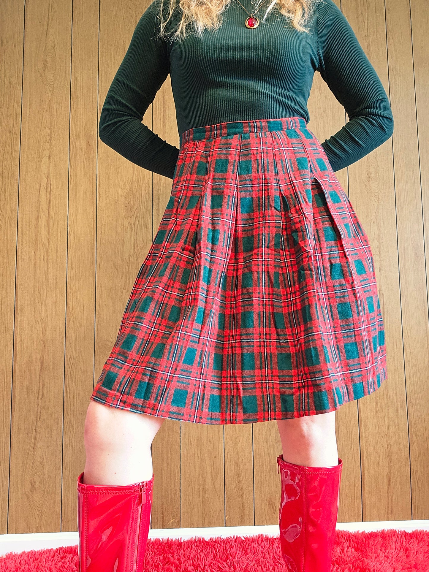 Vintage Plaid Pleated Circle Skirt (XS)