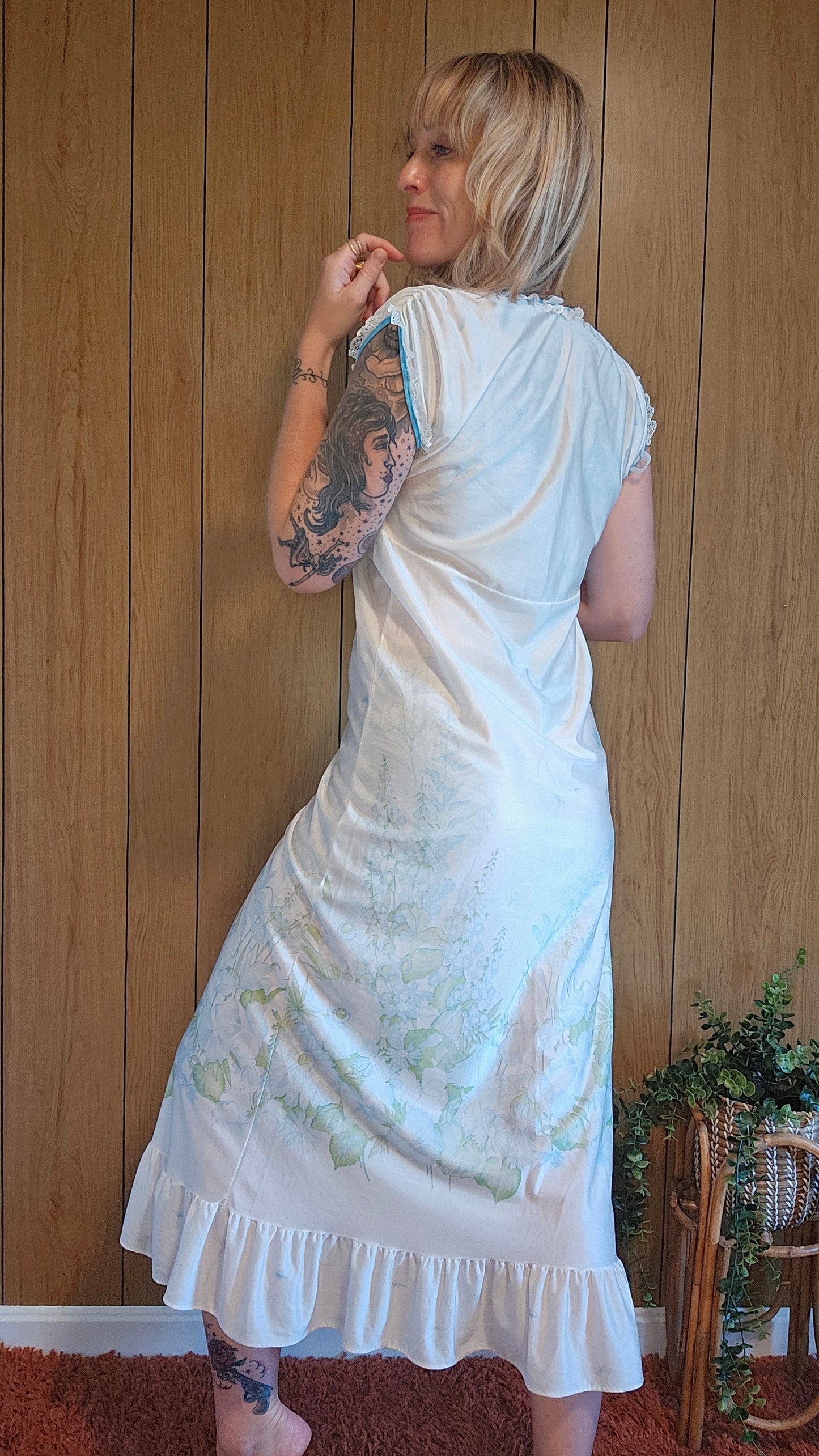 60s/70s Mistra Floral Nightgown (S/M)