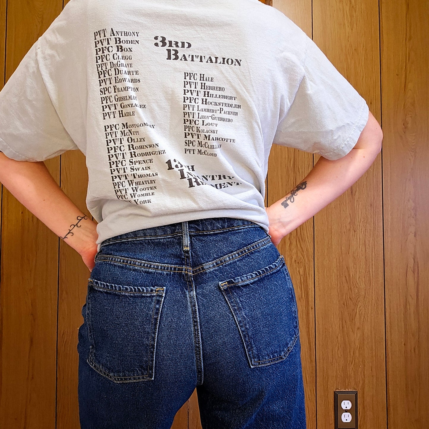 Y2K Alpha Gators Military Battalion Tee (L)