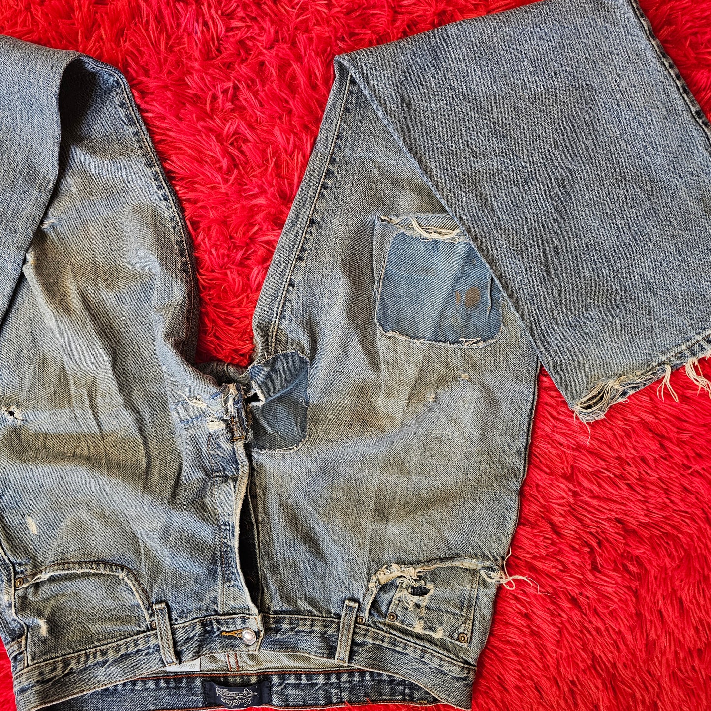 Thrashed Y2K Mens Levi's