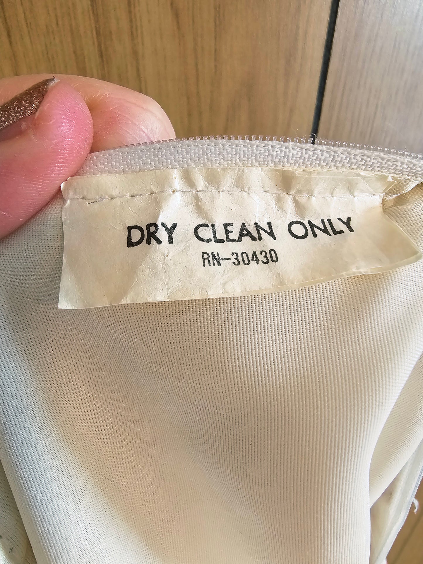 70s Romantic Red & White Dress (M)