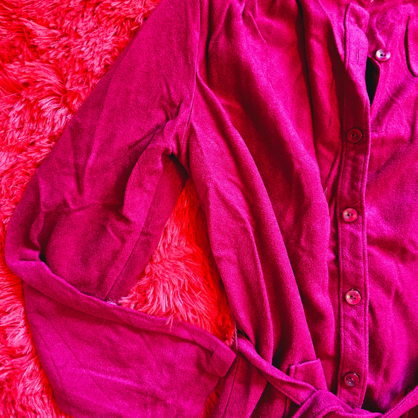 70s Velvetty Velour Blend Top (M)