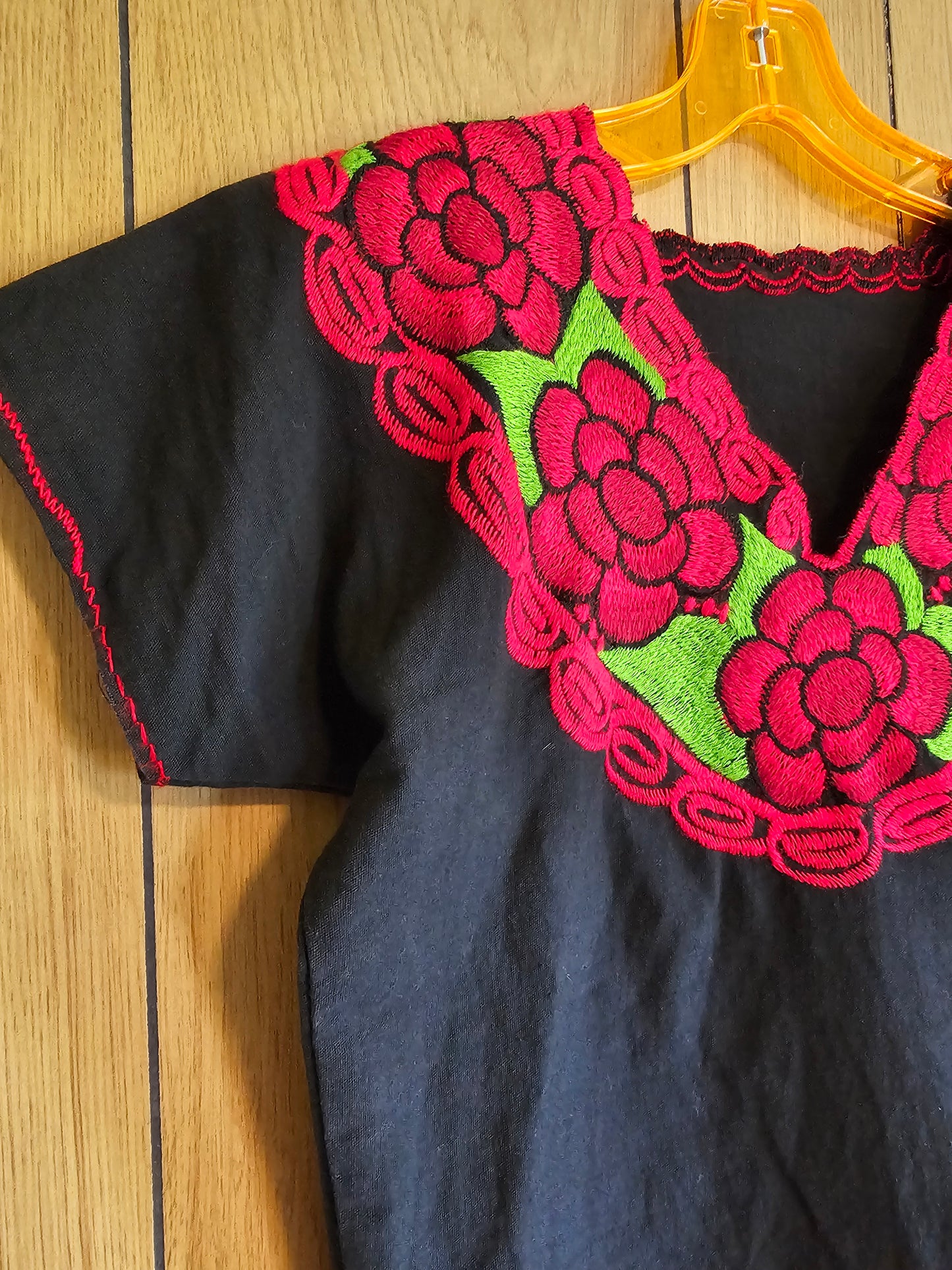 Vintage Stitched Rose Blouse (XS-S)