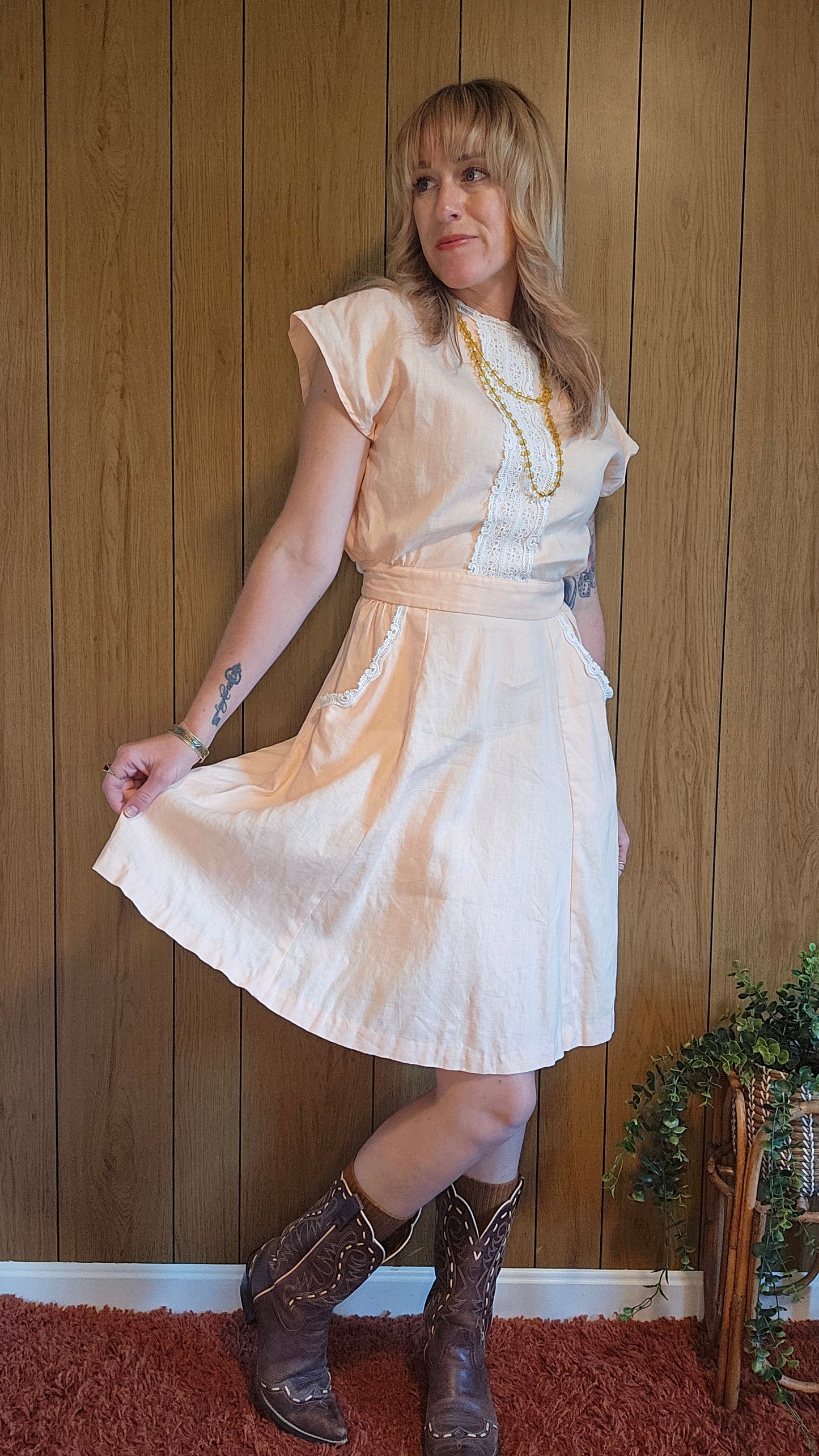 60s Lace Accented Open Back Dress w/ Pockets (S)