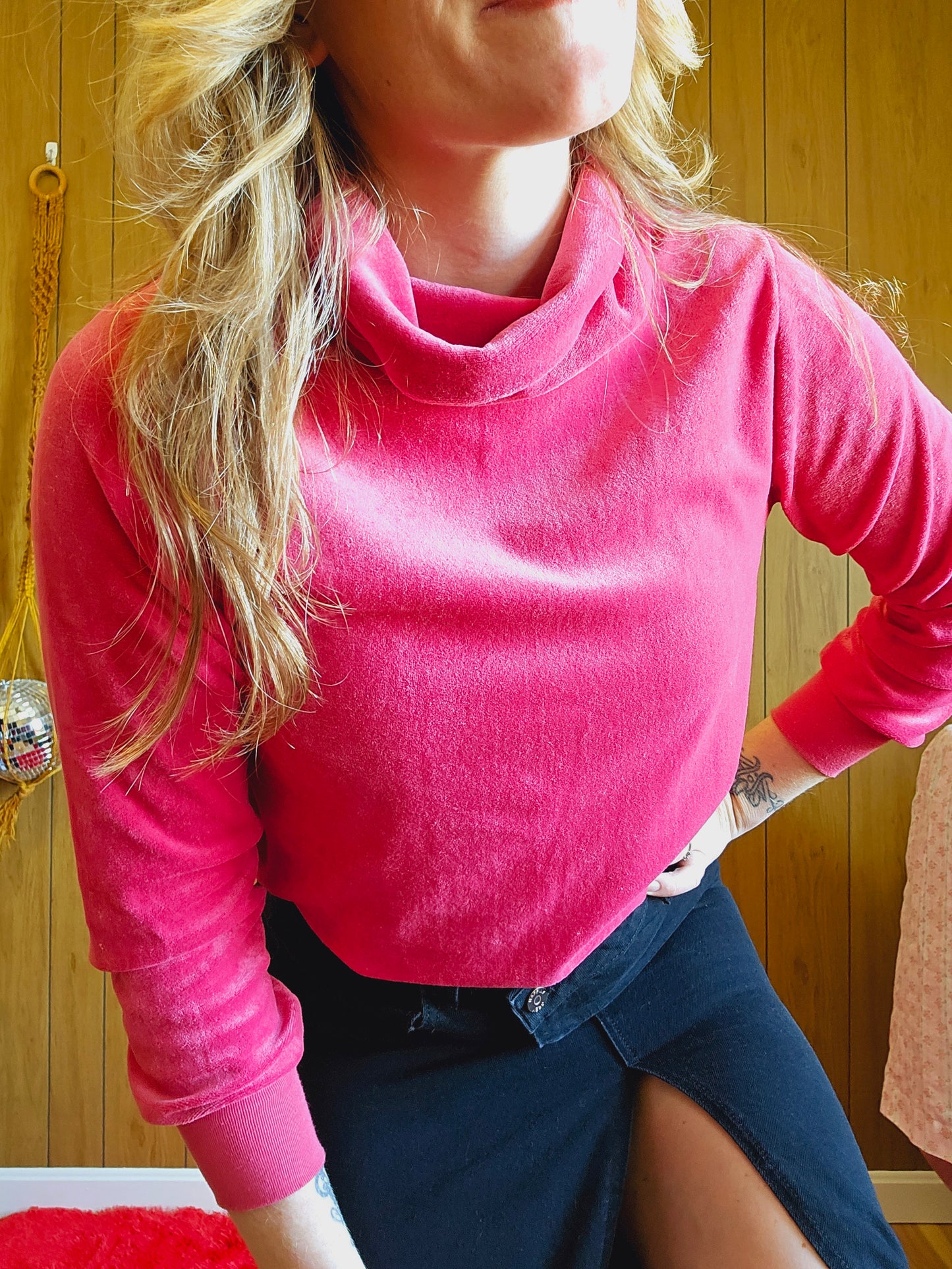 90s/Y2K Velour Cowl Neck (S)