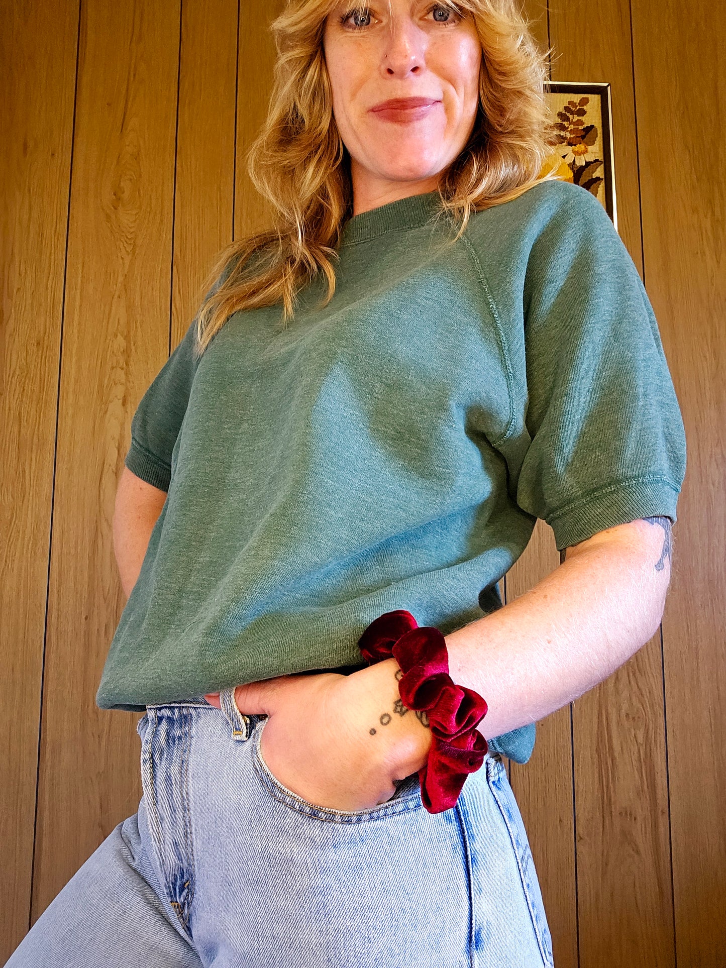 80s Short Sleeve Pullover Sweatshirt (S-L)
