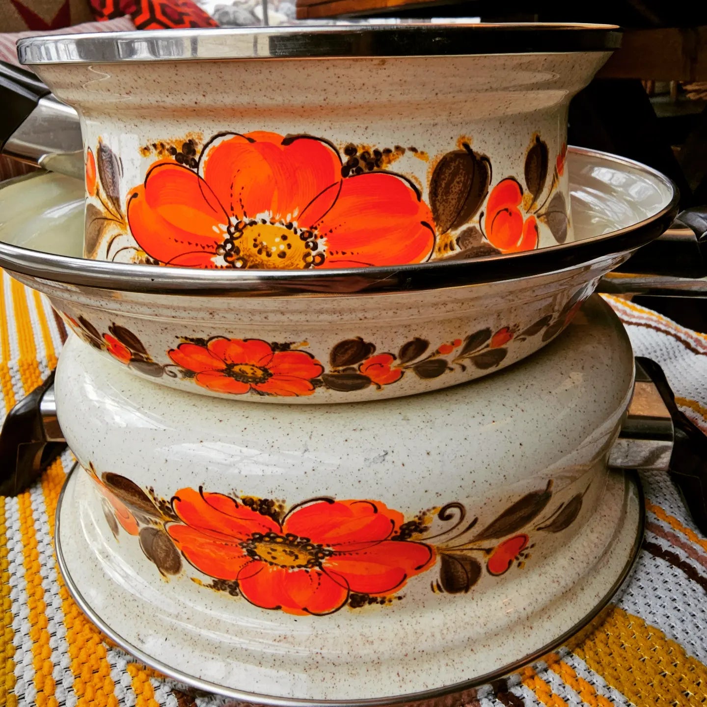 Vintage Enamel Cookware Set Dynasty 7 Piece Flower Design Enamelware