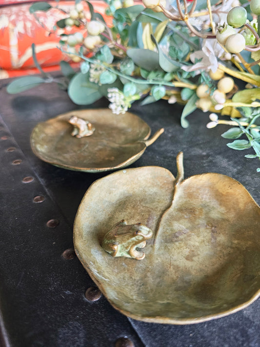 1930s McClellan & Barclay Bronzed Frogs & Lily Pads (Set of 2)