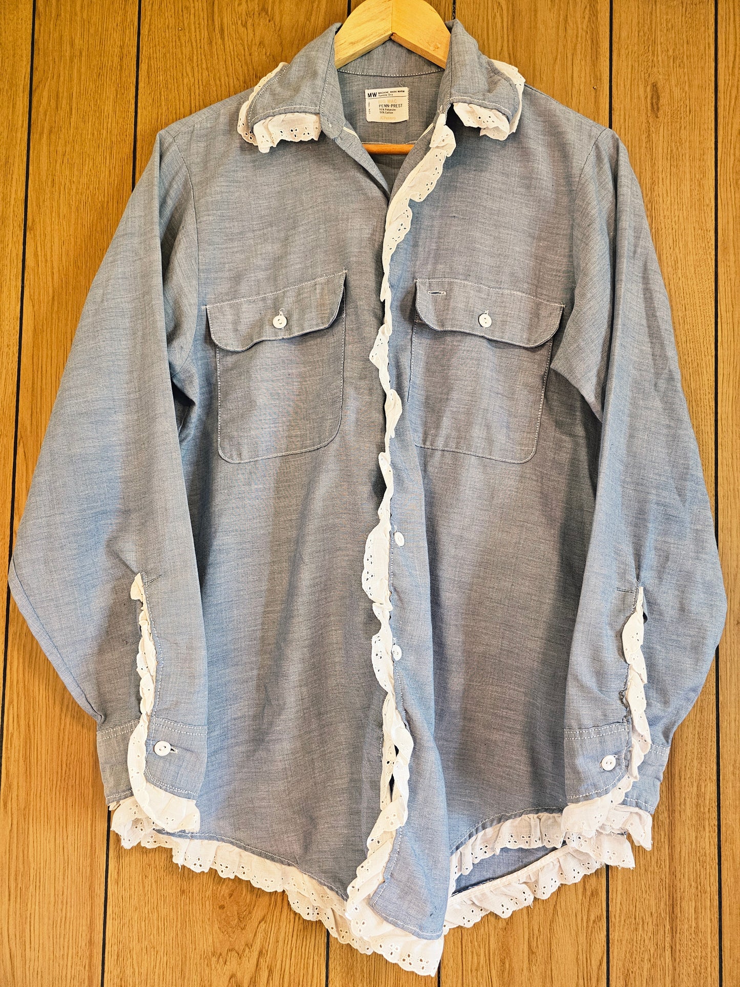 70s JcPenney Lace Edged Button Down (Masc M/Femme L)