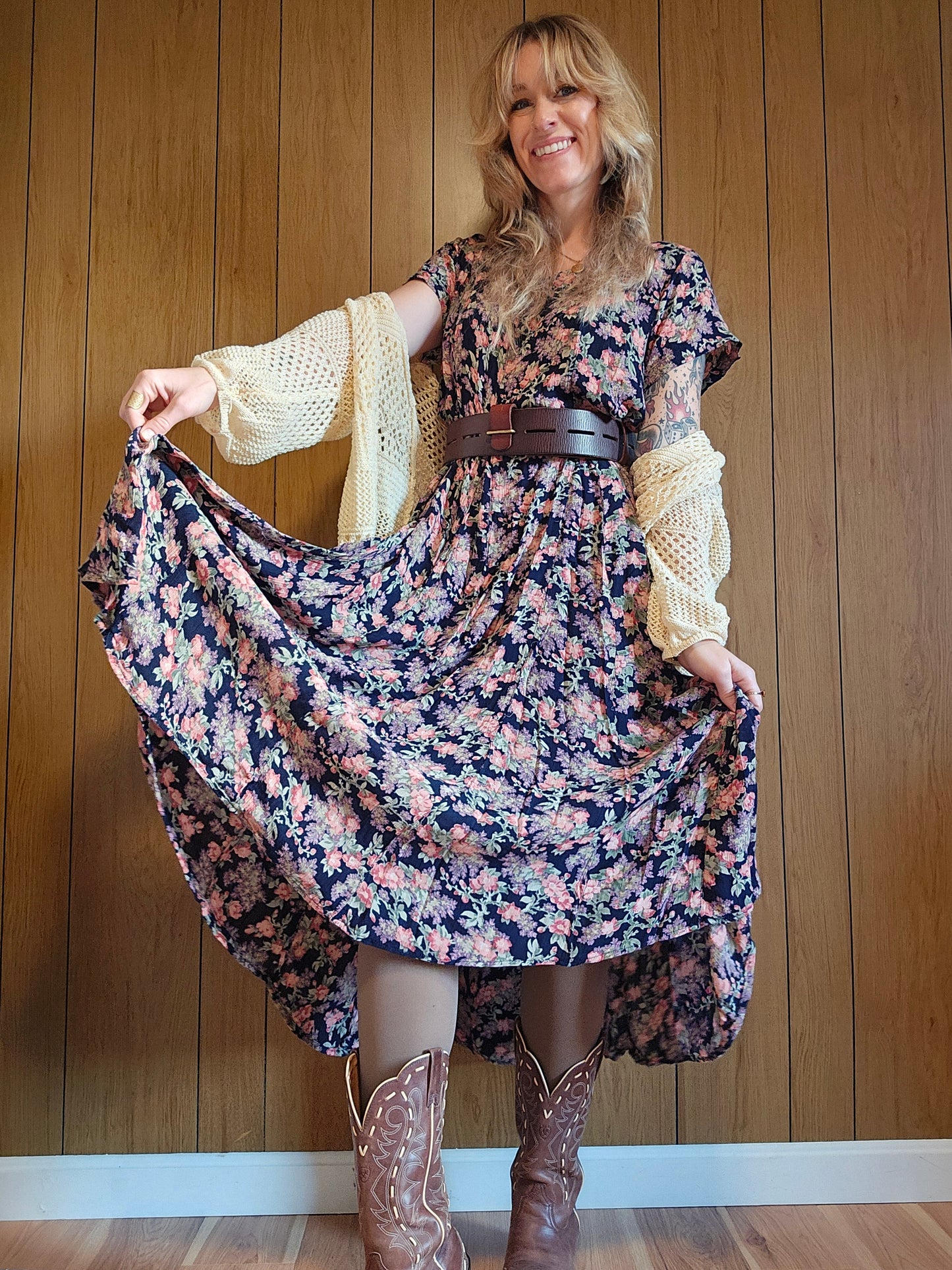 80s/90s Nostalgia Floral Dress (S-L)