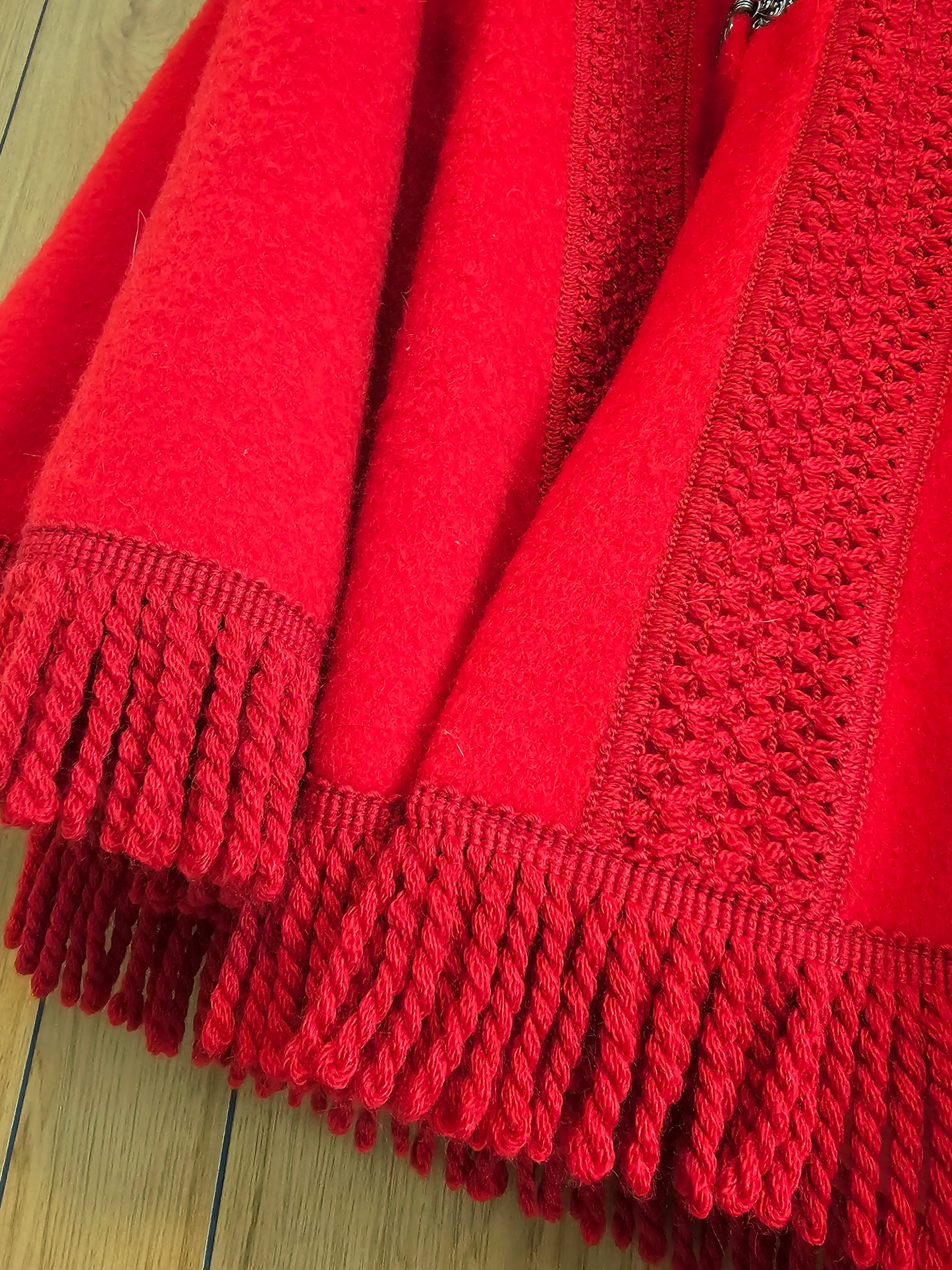 70s Nordic Fjord Fashion Hooded Cape Cloak (OS)