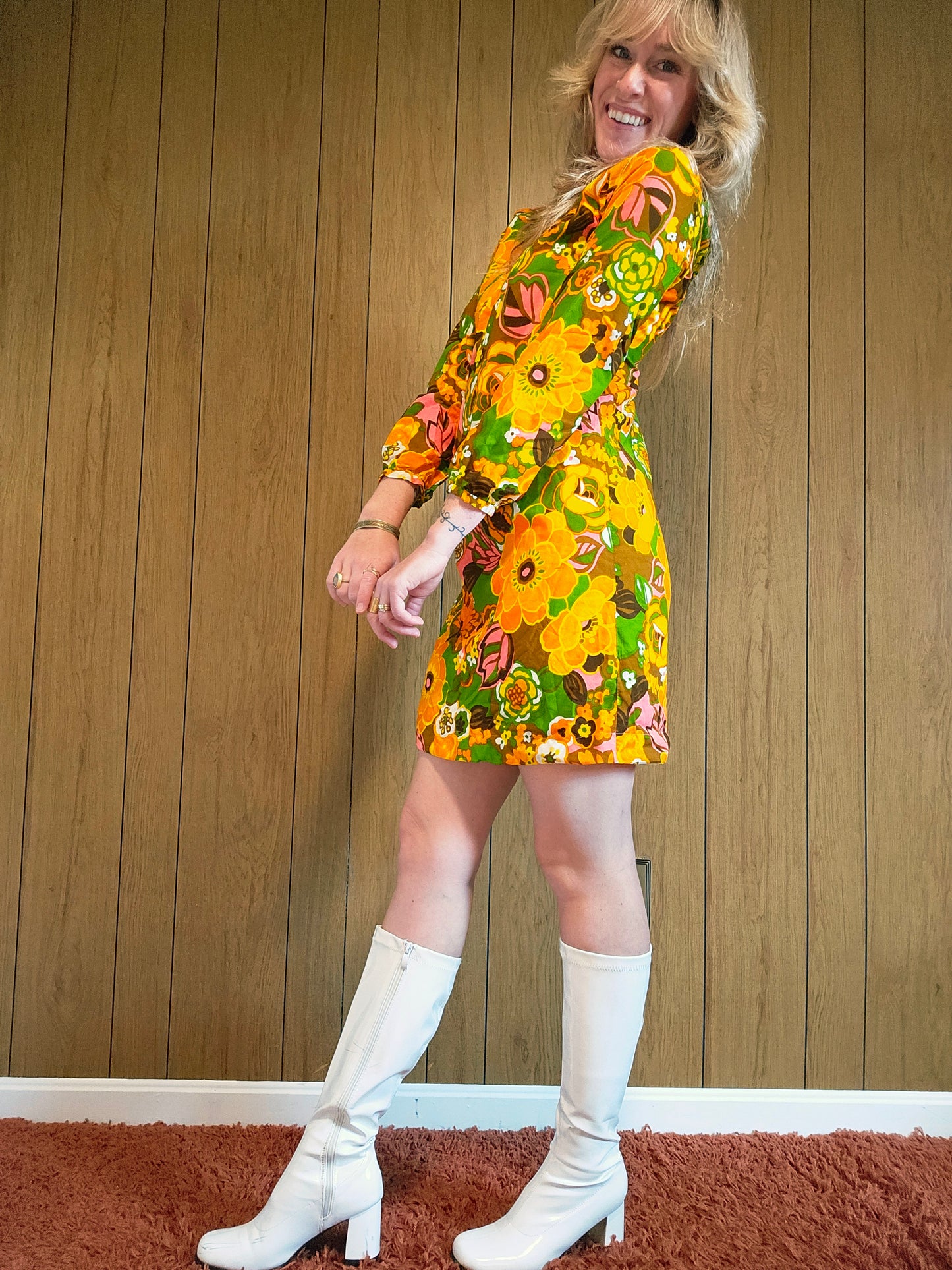 60s Groovy Shift Dress (M)
