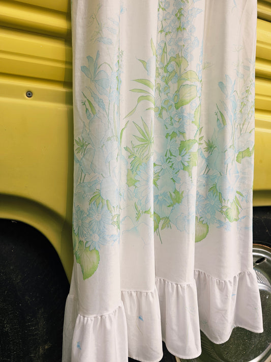 60s/70s Mistra Floral Nightgown (S/M)