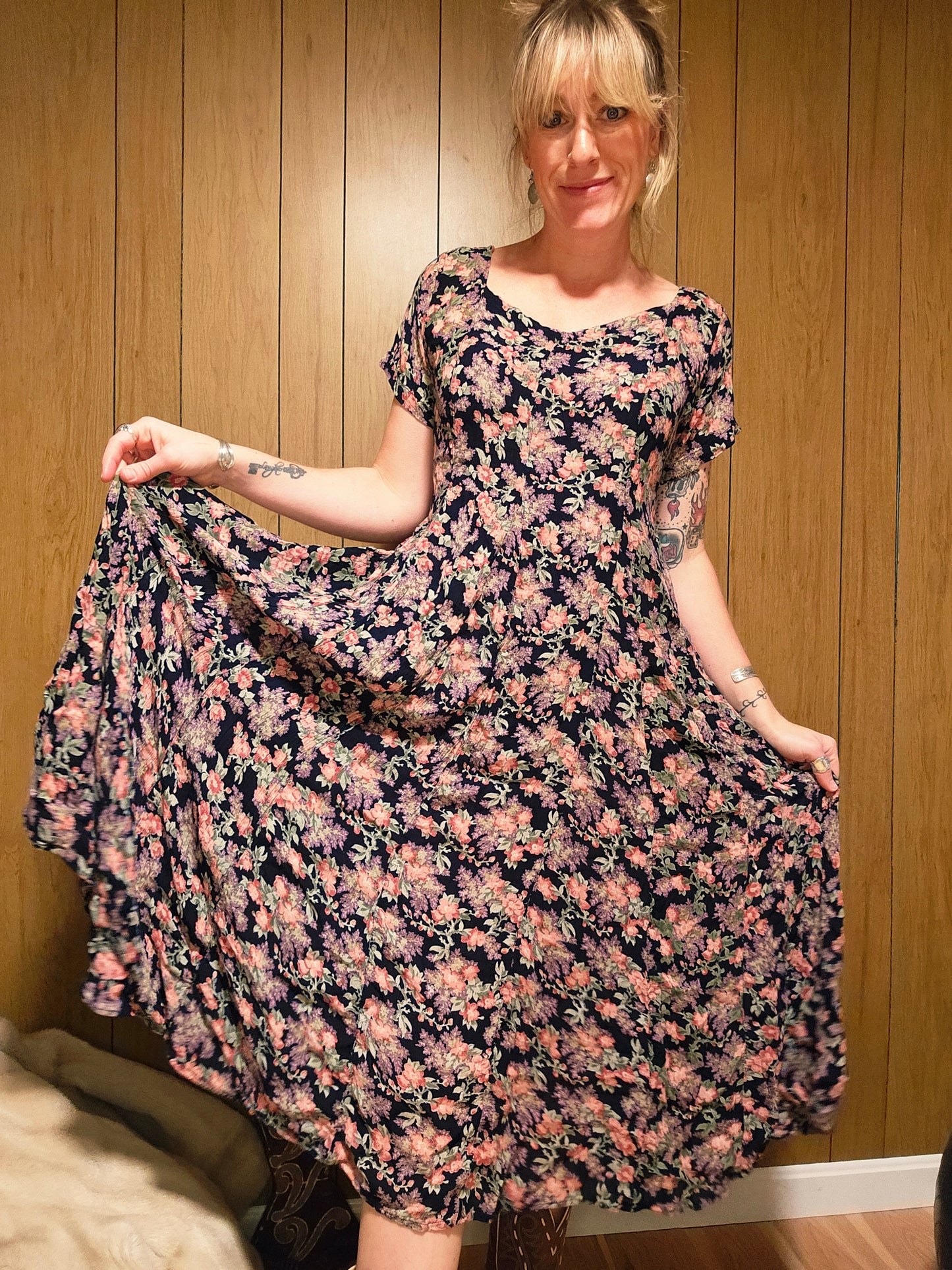 80s/90s Nostalgia Floral Dress (S-L)