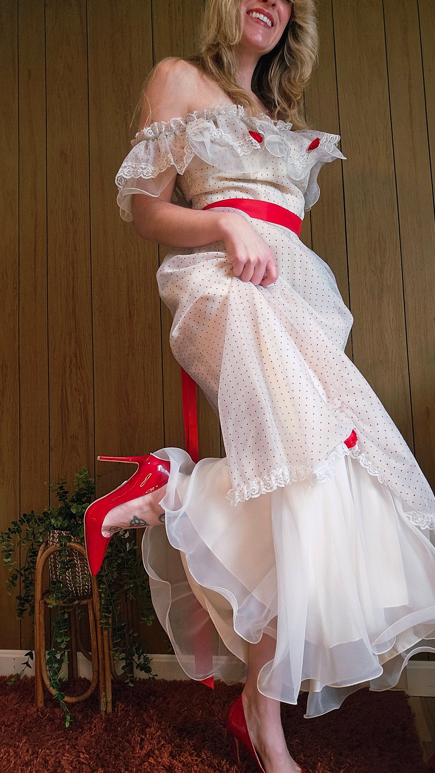 70s Romantic Red & White Dress (M)