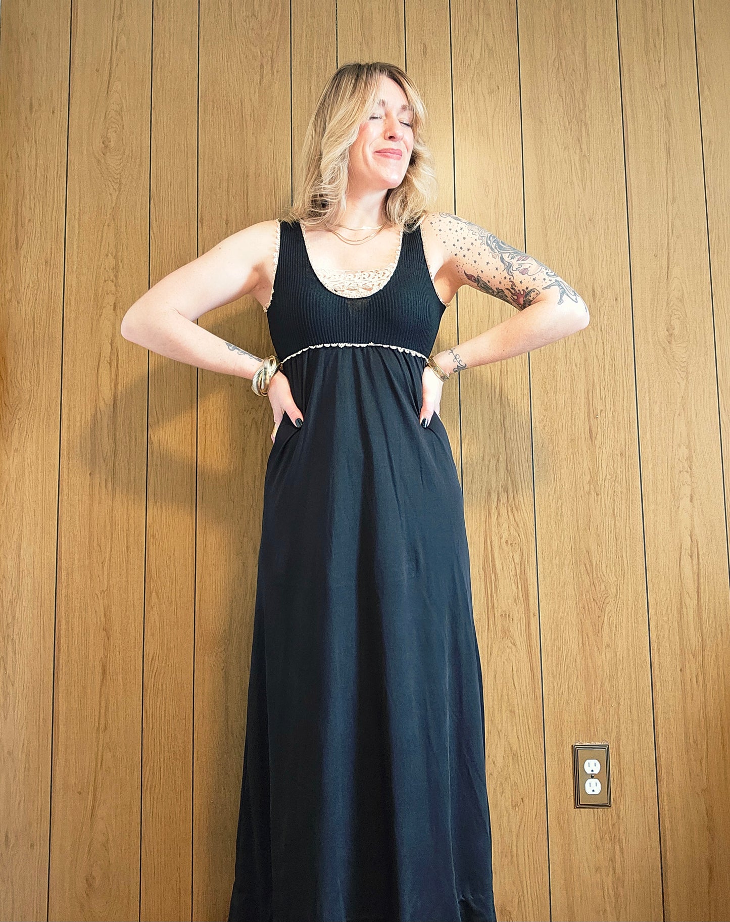 60s Romantic Maxi Dress (S/M)