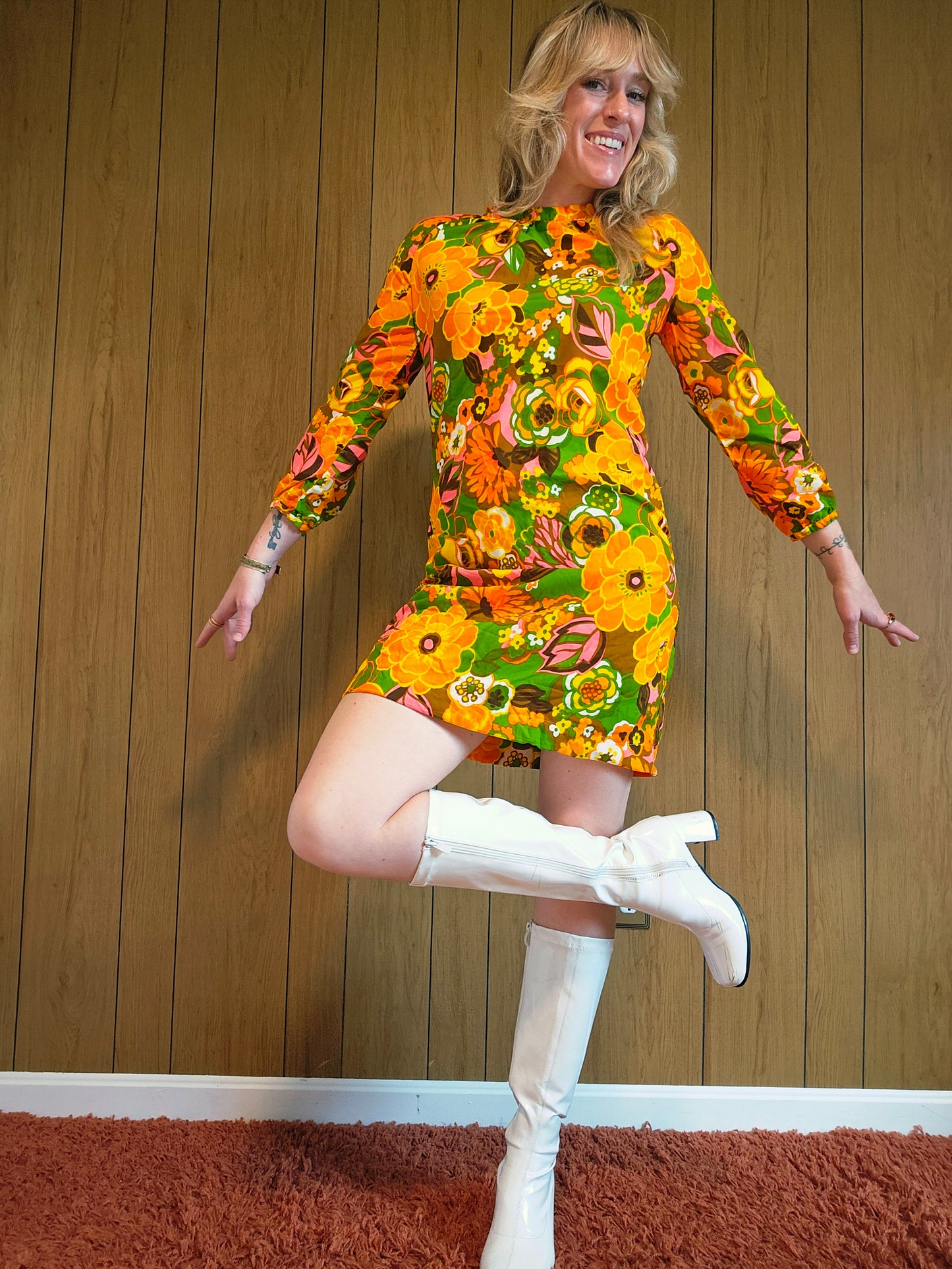 60s Groovy Shift Dress (M)