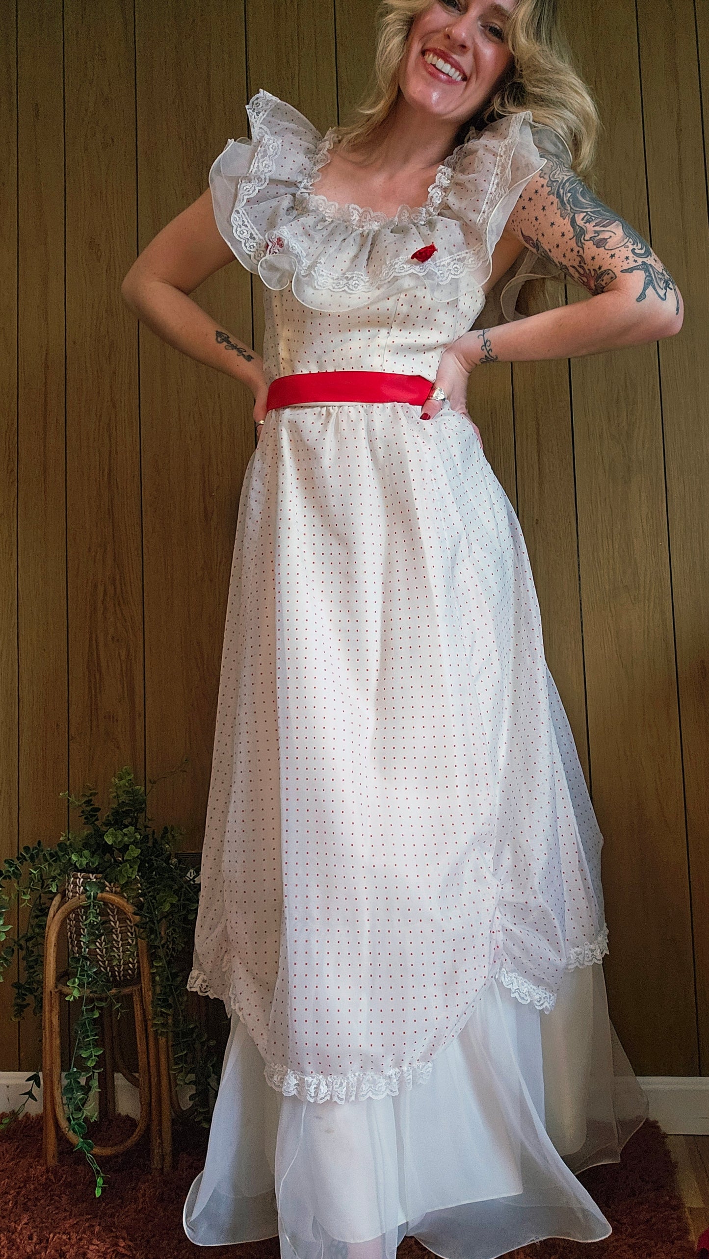70s Romantic Red & White Dress (M)