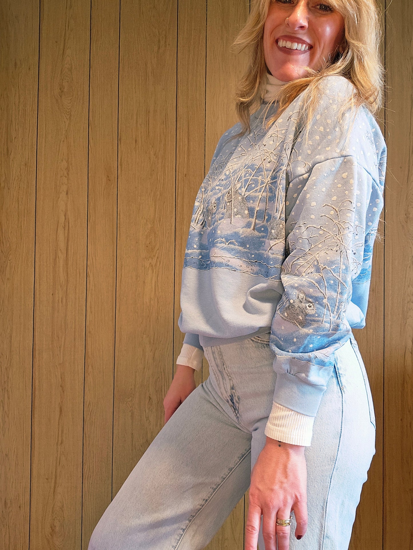 80s/90s Snow Rabbit Graphic Pullover (M)