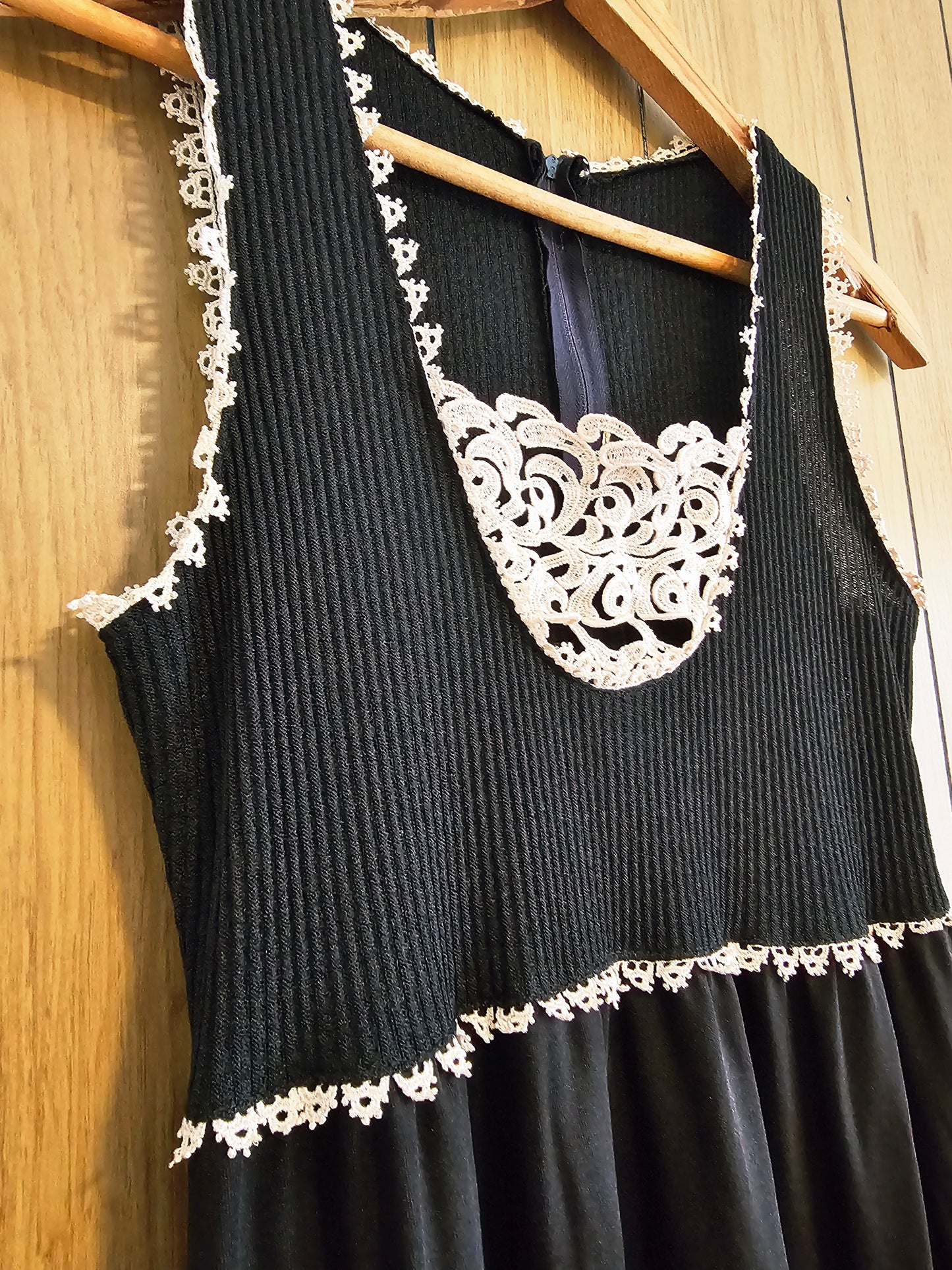 60s Romantic Maxi Dress (S/M)