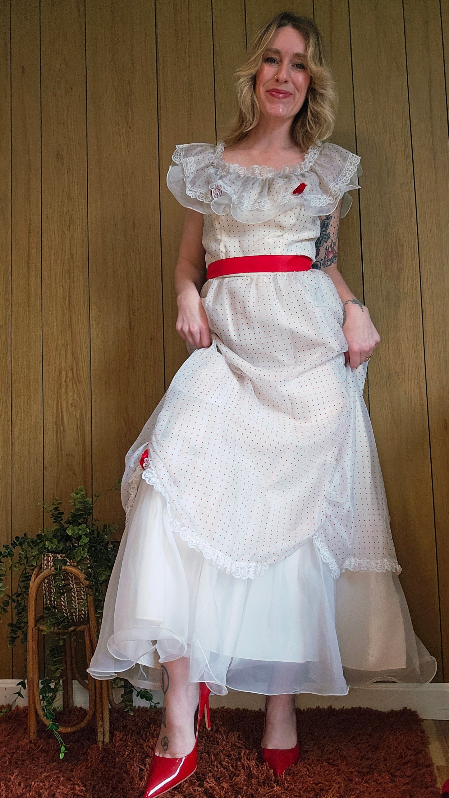 70s Romantic Red & White Dress (M)